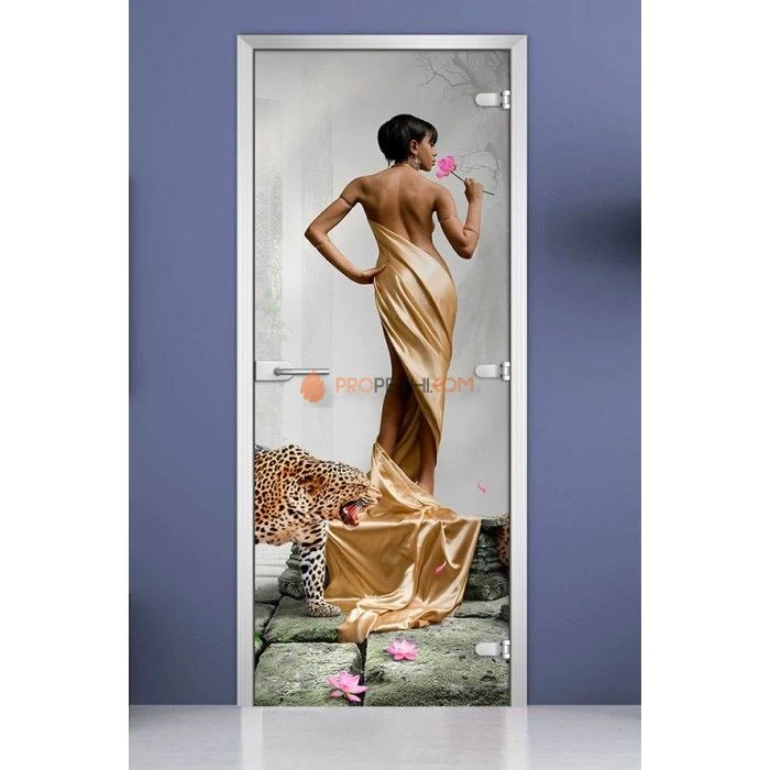 Стеклянная межкомнатная дверь DoorWood с фотопечатью Woman-12, 2000х800 мм